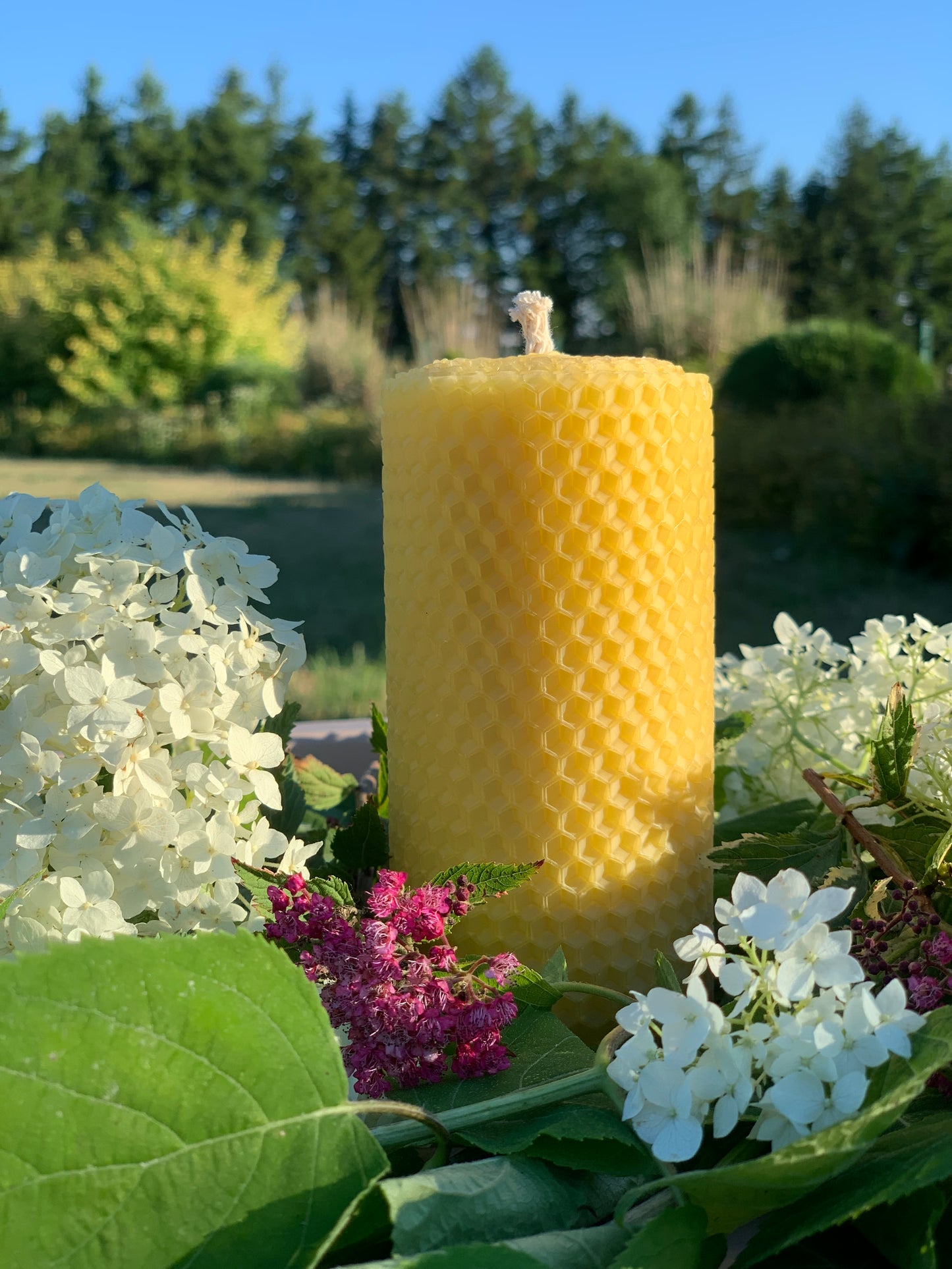 "HEXAGON" candle