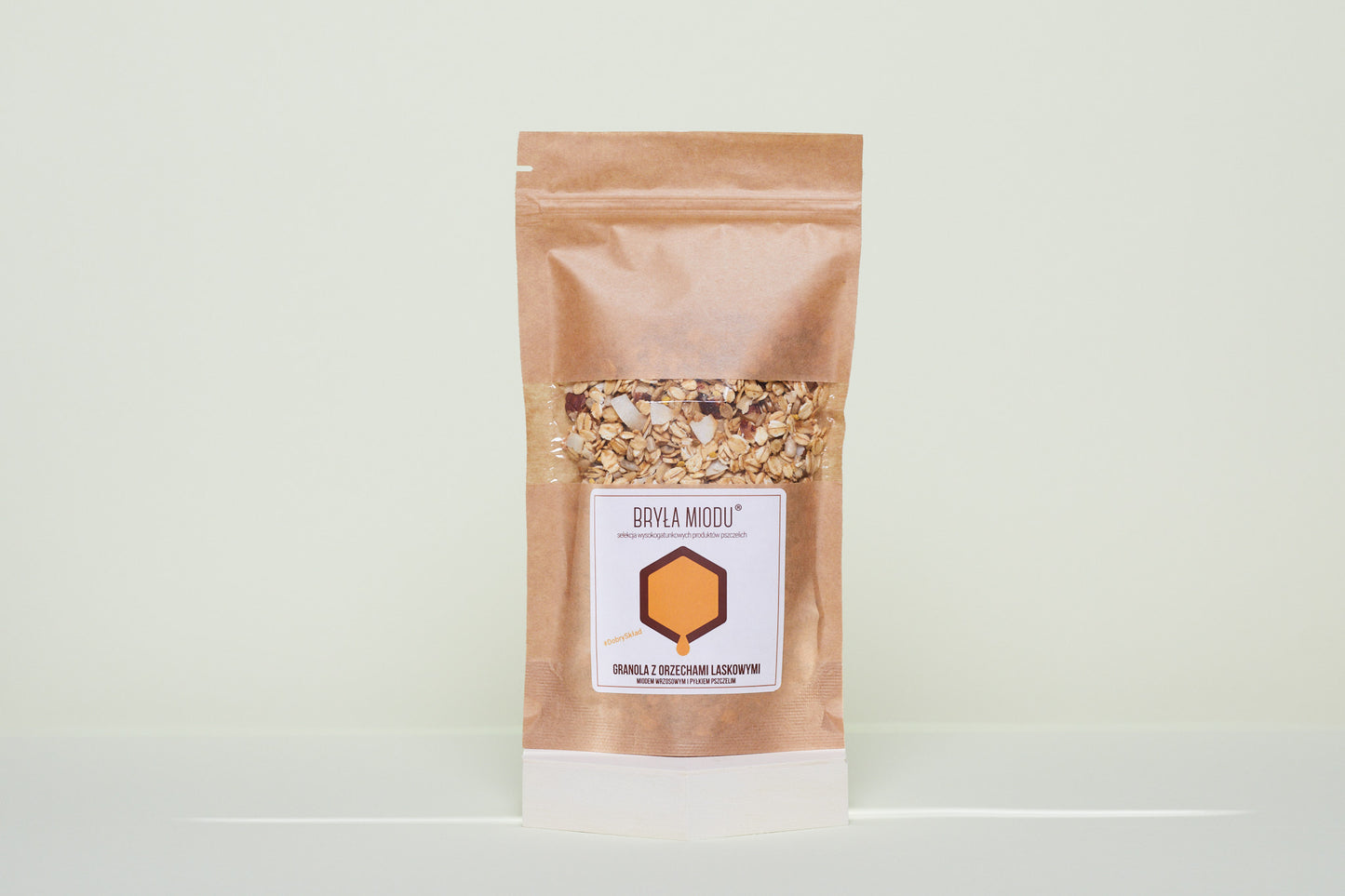 Granola z orzechami