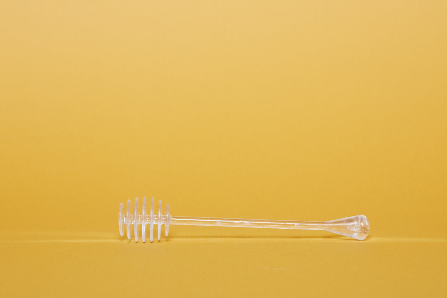 Acrylic honey dipper