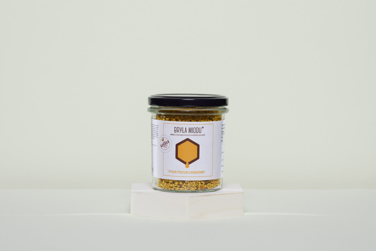 Bee pollen